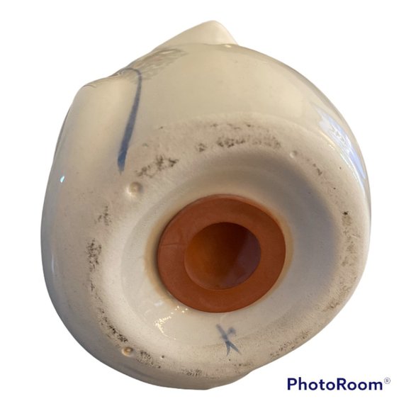 NORDSTROM CERAMIC Parmesan Cheese Shaker Ivory Mouse Ceramic 5 1/4" high - Picture 5 of 6